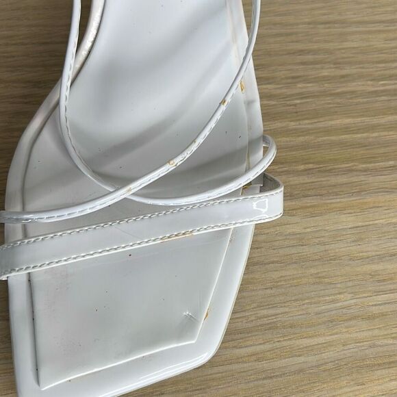 Jeffrey Campbell Lucite Heel Strappy Sandals Open Toe White Size 7 - Picture 3 of 8